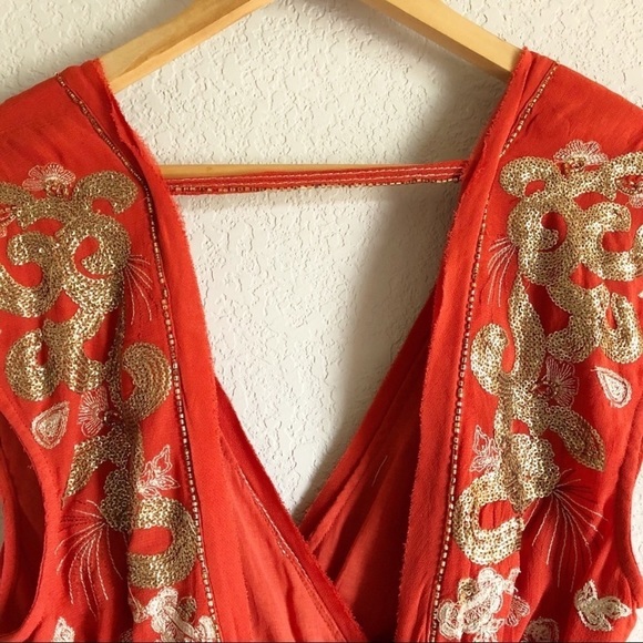 Free People RARE Ooh Lala embroidered Boho Top w/ gold sequins & open back, NWOT - Picture 10 of 10